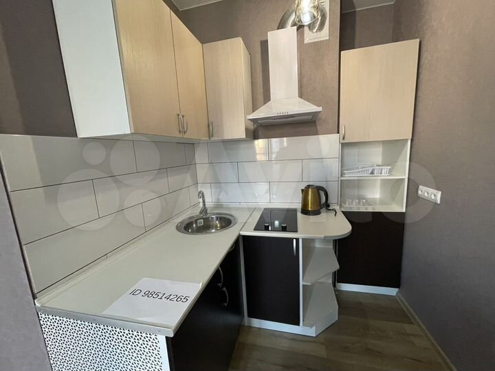 2-к. квартира, 50 м², 4/18 эт.