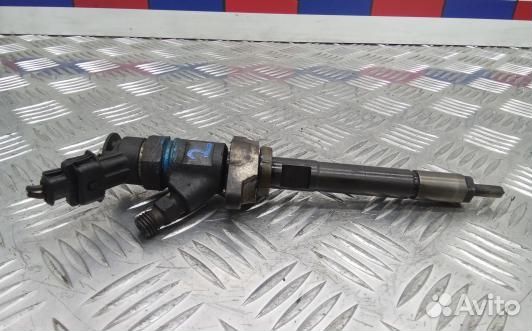 Форсунка дизельная citroen C4 picasso 1 (PEA23AL02