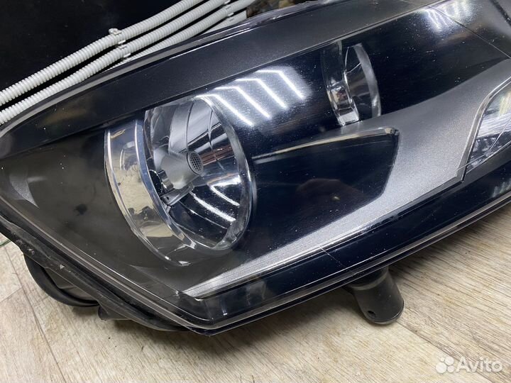 Фара volkswagen polo