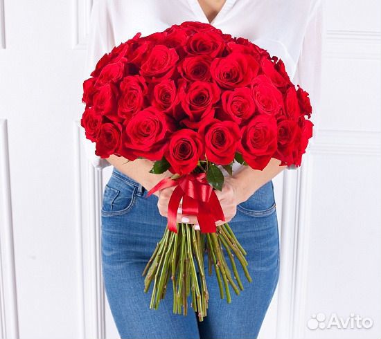 Букет розы красные 49 шт крупные сорта Checkmate