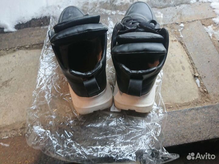 Кроссовки мужские