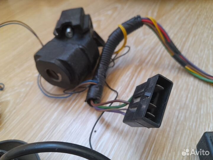 Система запуска двигателя с кнопки