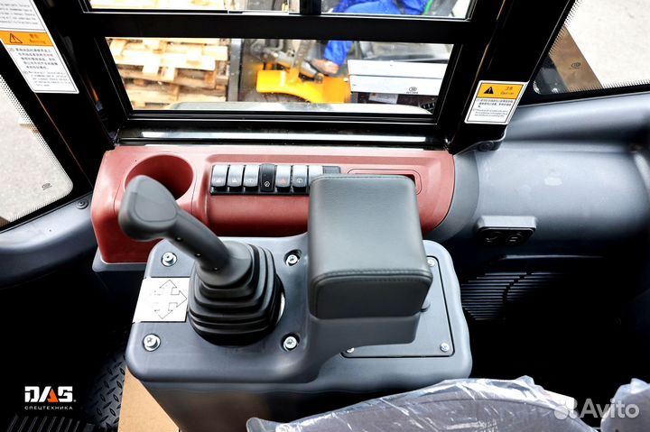 Фронтальный погрузчик Lonking CDM853N, 2023