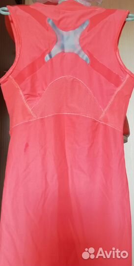 Спортивные вещи для девочек-подростков