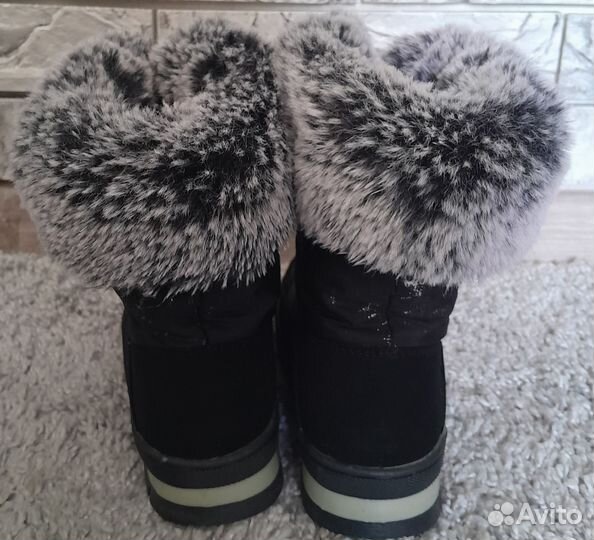 Дутики Сказка,в идеальном состоянии,как новые