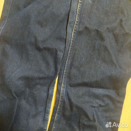 Джинсы фирменные