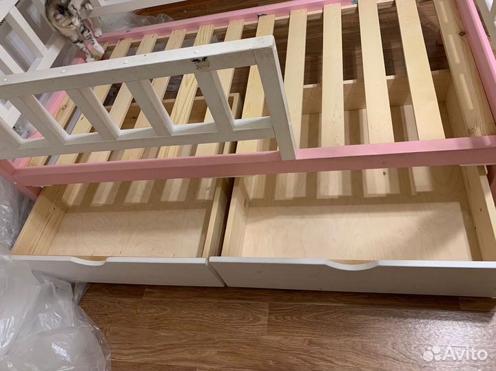 Детская кровать домик