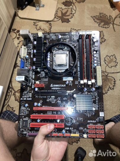 Материнская плата