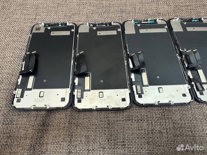 Дисплей iPhone 11