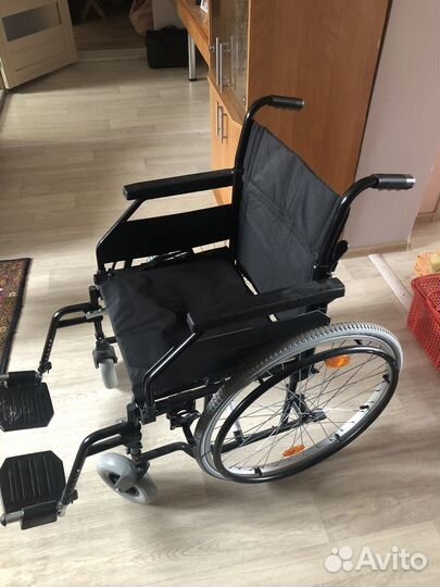 Коляска инвалидная