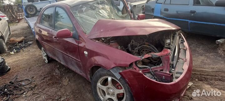 Кузов по частям chevrolet lacetti