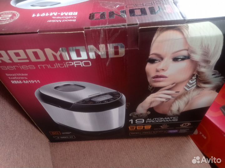 Продаю хлебопечку