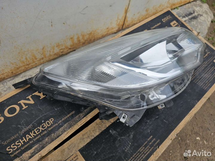 Opel astra j фара галоген