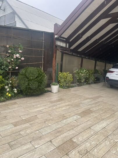 Коттедж 211 м² на участке 10 сот.