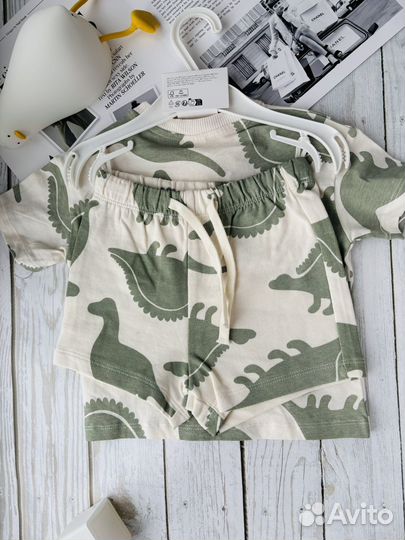 Костюм на мальчика Н&М