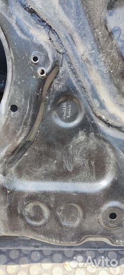 Дверь передняя правая Альмера g15