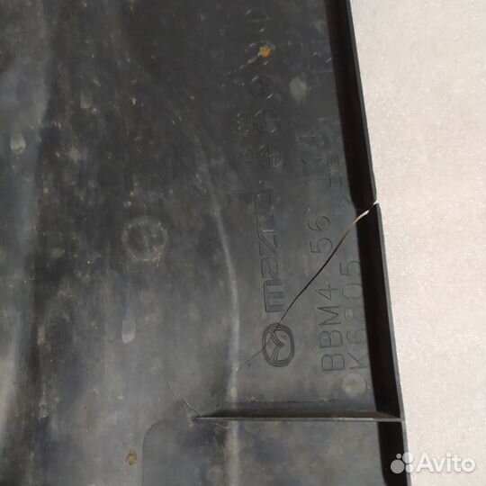 Пыльник двигателя боковой левый Mazda 3 BL BK