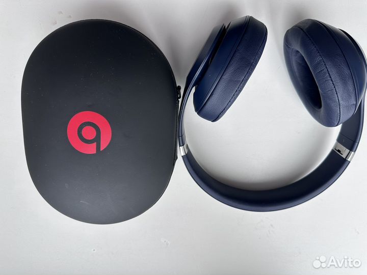 Беспроводные наушники Beats Studio 2 Wireless