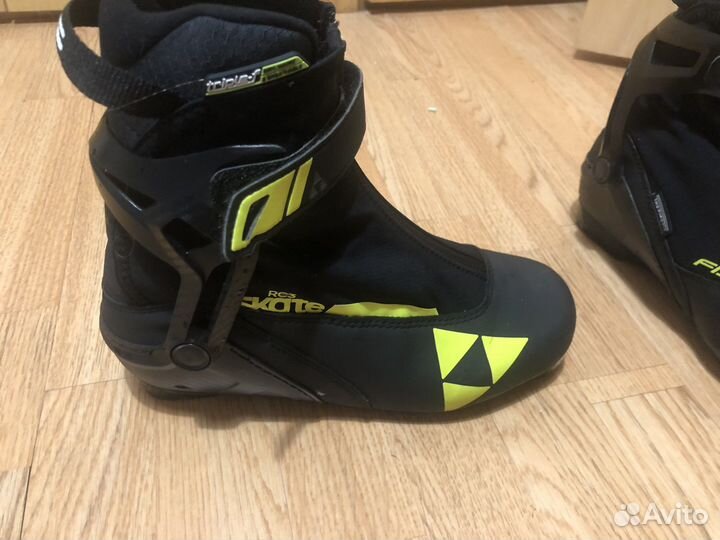 Лыжные ботинки fischer RC3 skate