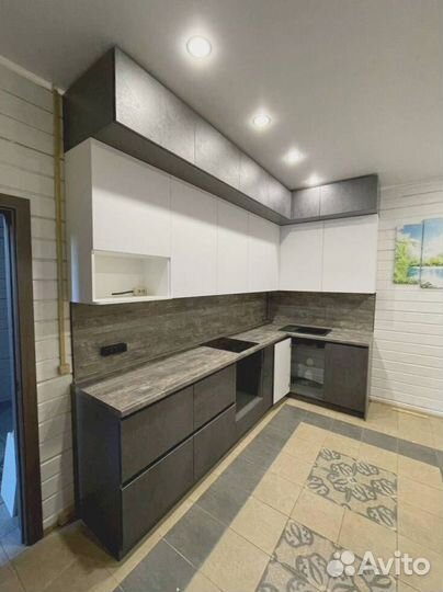 Кухонный гарнитур прямой матовый