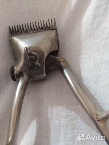 Ручная машинка старинная, для стрижки волос