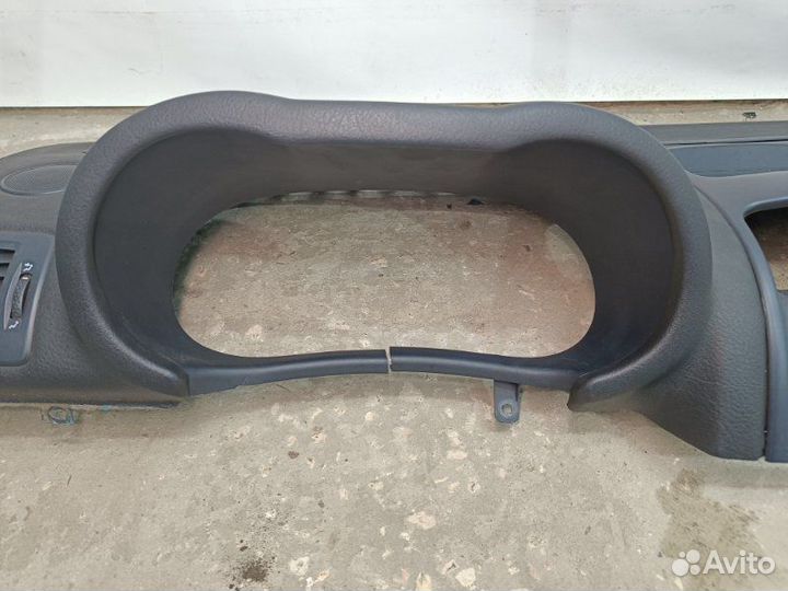 Торпедо Renault Clio хэтчбек (комби) K4JB 711 2002