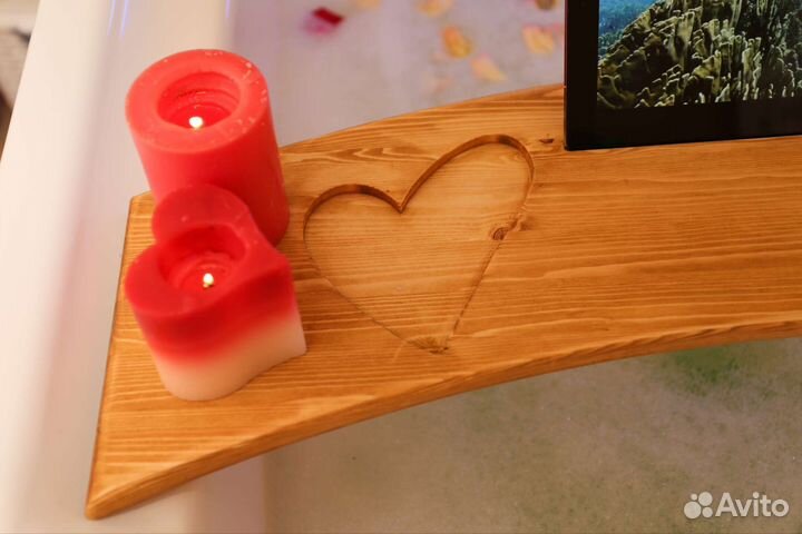 Столик для ванной