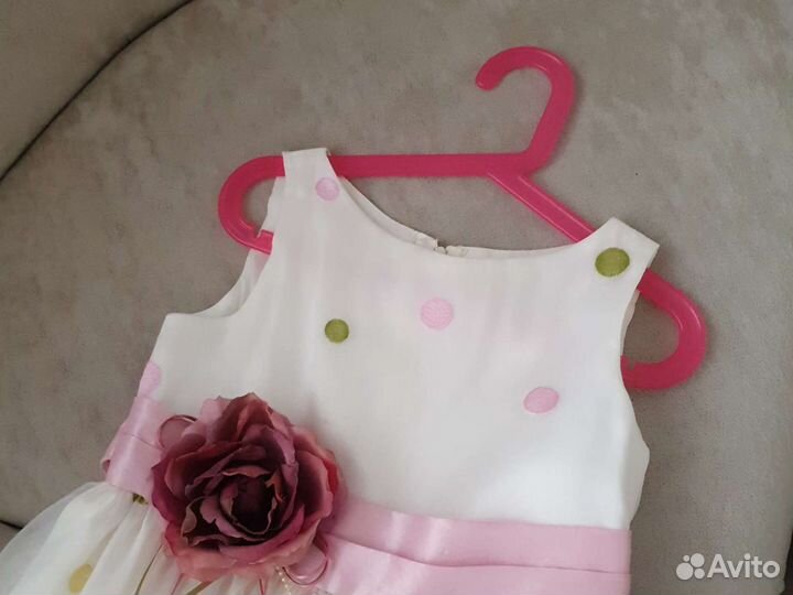 Нарядное платье