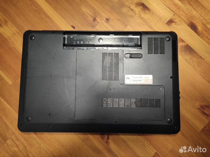 Ноутбук HP Pavilion g7-1053er