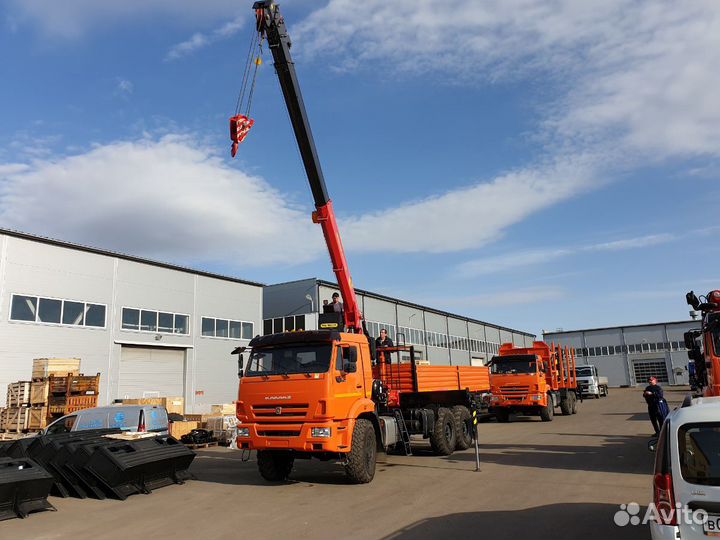 Аренда и услуги автокрана-вездехода, 50 т, 42 м, с гуськом 16 м
