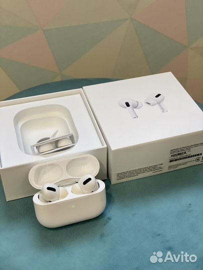 Зарядный кейс Apple airpods pro 1