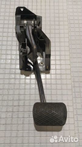 Педаль тормоза Mercedes C215