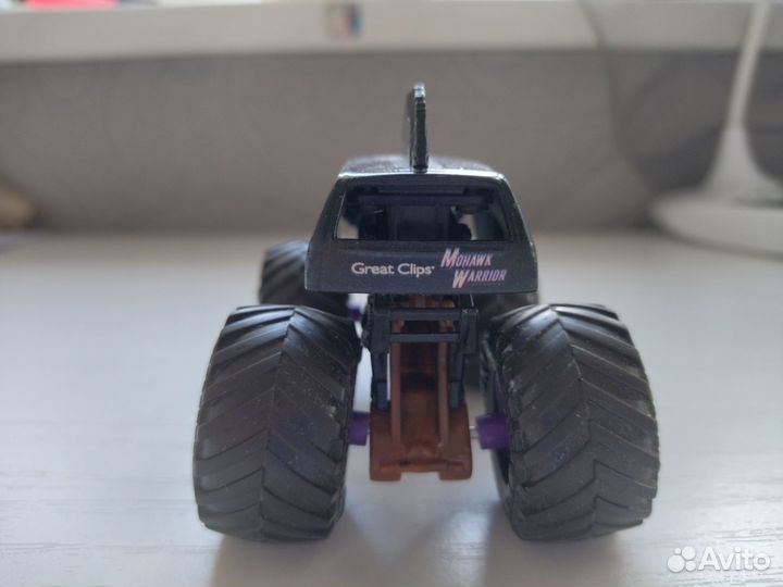 Игрушка Монстртрак Mohawk warrior monster jam