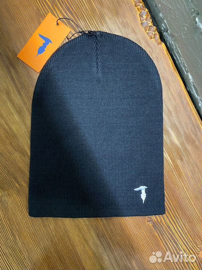 Мужская шапка