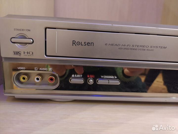 Combo Видеомагнитофон+DVD плеер 2 в одном VHS/DVD