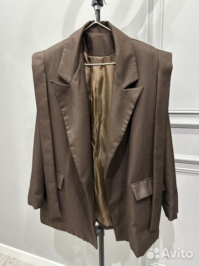 Пиджак коричневый оверсайз