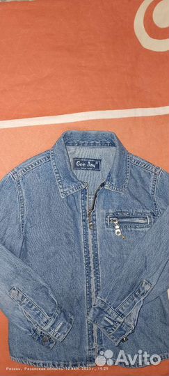 Джинсовая рубашка