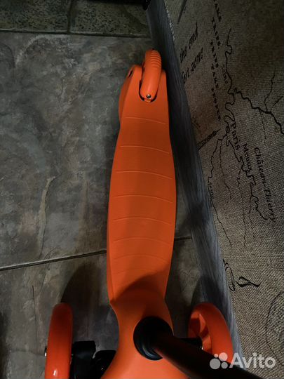 Самокат детский трехколесный новый