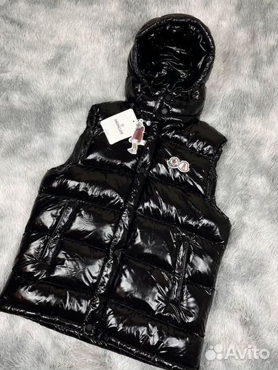 Жилетка Moncler глянец