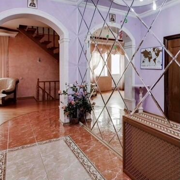 Коттедж 750 м² на участке 22 сот.