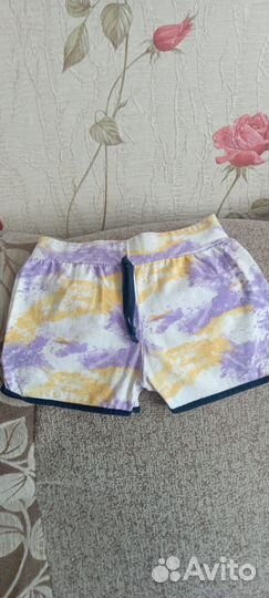 Вещи на девочку 9- 10 лет