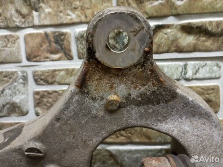 Рычаг задний нижний правый Mercedes-Benz GL/GLS-Cl