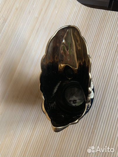 Ваза Лебедь