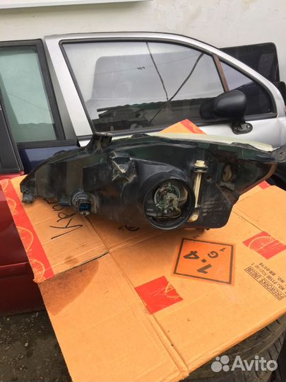 Форд Фокус-1 (Американец) Правая фара