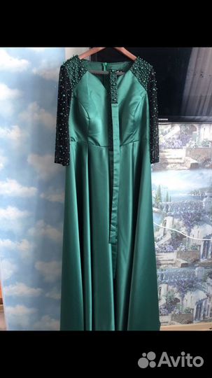 Вечернее платье