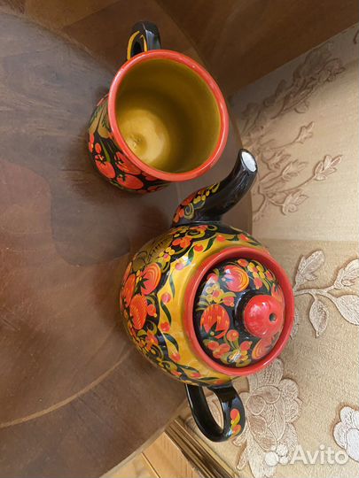 Чайник и кружка
