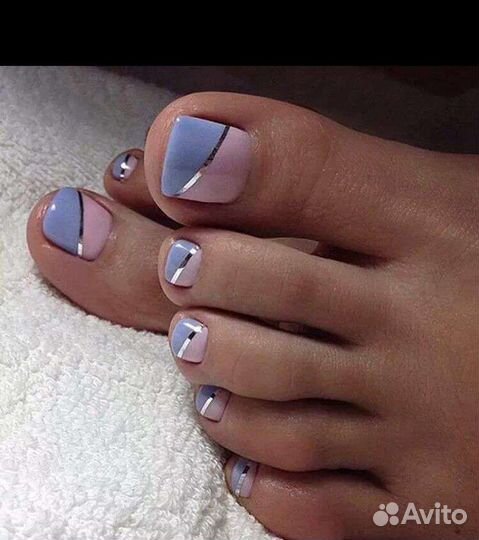 Мастер маникюра и педикюра