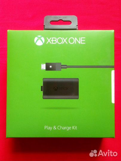 Аккумулятор и USB кабель для зарядки на Xbox Onе