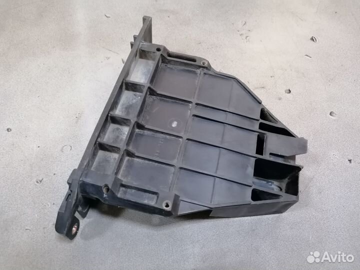 Кронштейн крепление эбу Nissan Almera Classic B10