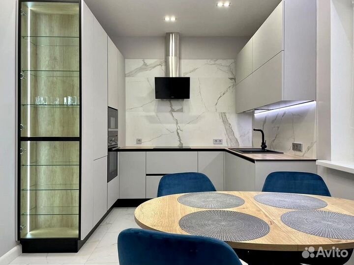 Кухня современная на заказ. Доставка и сборк